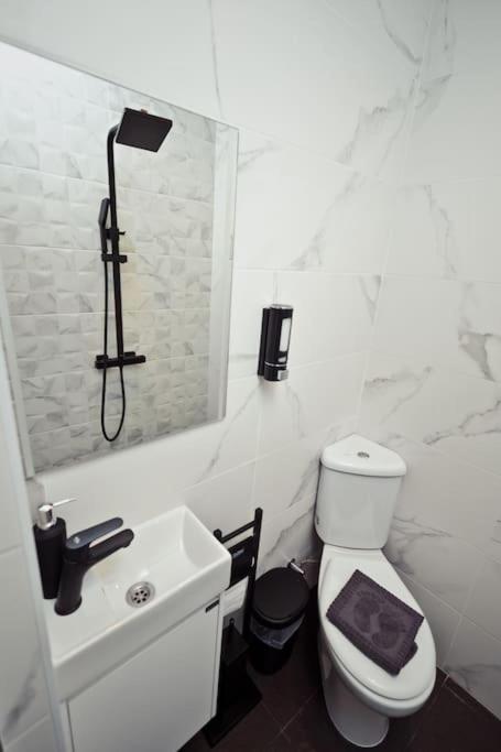 Agia 2 - Cozy One Room Apartment София Екстериор снимка